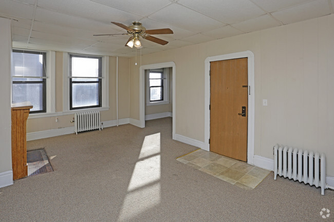 Interior Photo - Greysolon Apartments