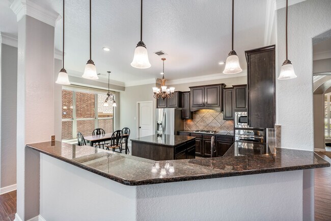 Building Photo - 7931 Hermosa Hill