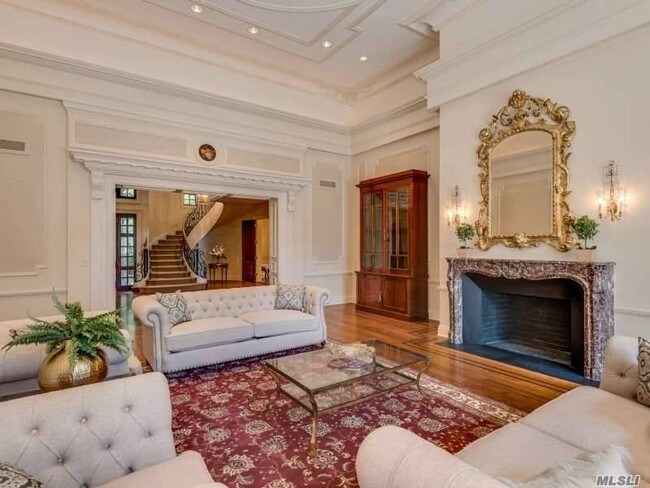 Foto del edificio - 8 Saddle Ridge Rd