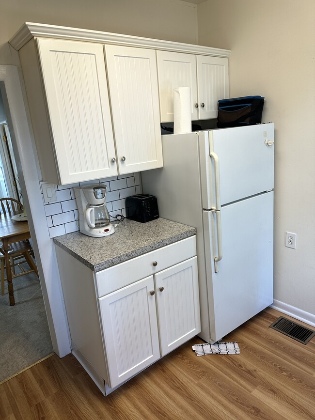 Kitchen - 84 Mount Hermon Way