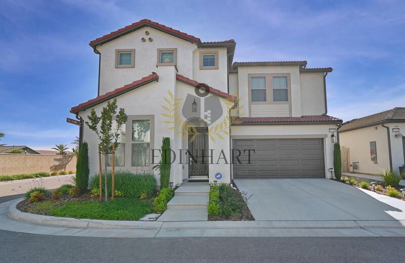 Primary Photo - 1439 E Via Albero Dr