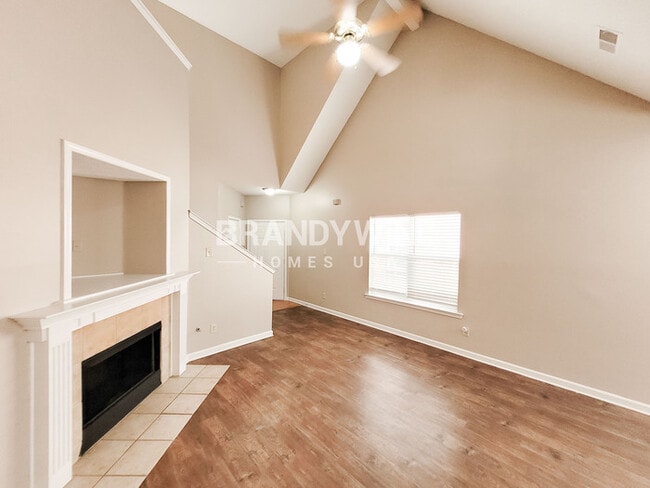 Building Photo - 3960 Gavick Dr