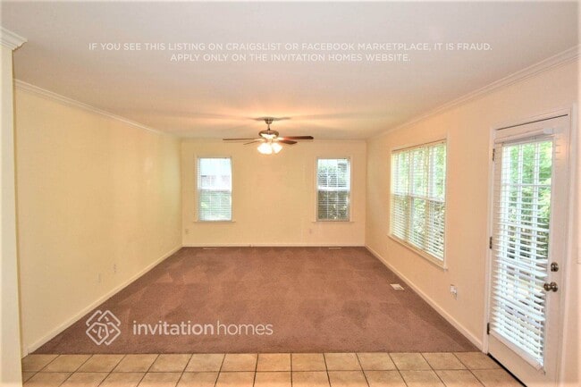 Building Photo - 6413 Willowlawn Dr