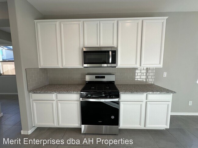 Foto del edificio - 3 br, 2 bath House - 6734 W MILADA DRIVE