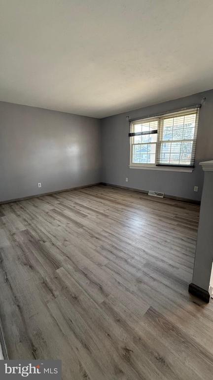 Foto del edificio - 297 Kesselring Ave