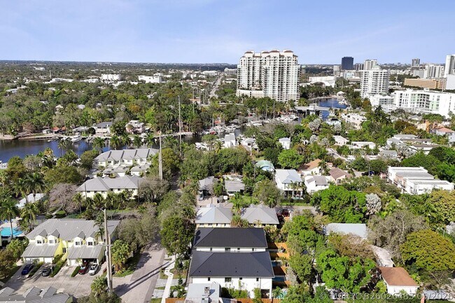 Foto del edificio - 604 SW 7th Ave