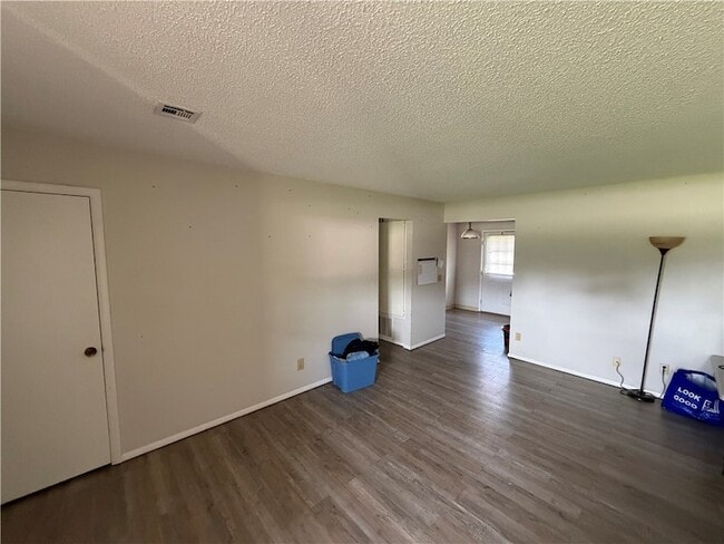 Photo - 1657 W Pleasant Grove Road Unit C Apartment