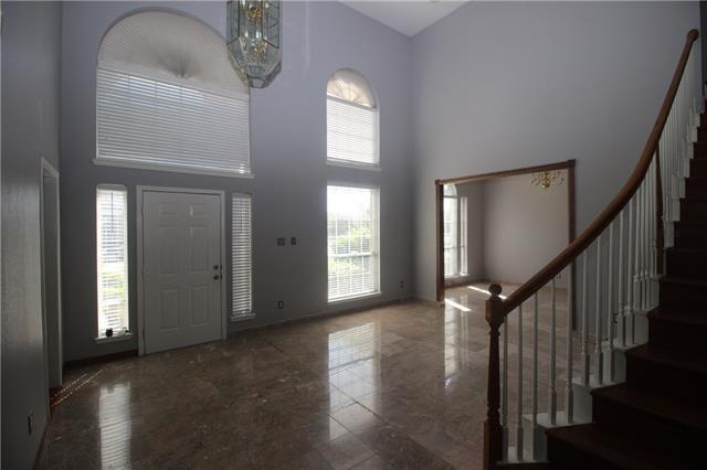 Foto del edificio - 3845 Gillespie Dr
