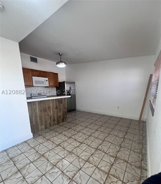 Foto del edificio - 1615 SW 137th Pl