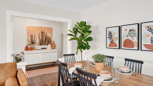 Foto del edificio - 724 S Gramercy Dr