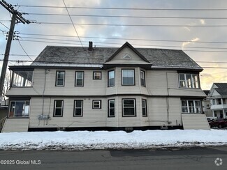 Building Photo - 96 Robinson St