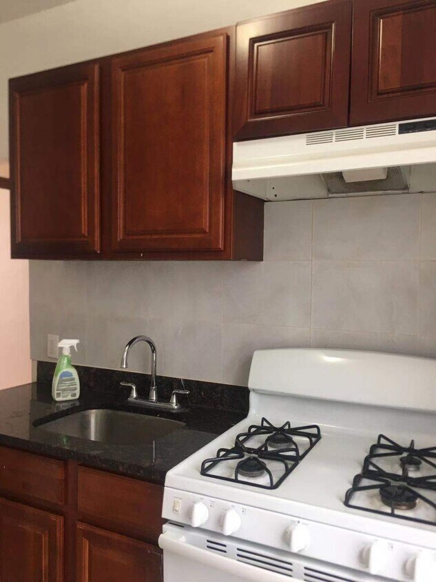 Foto principal - 1739 61st St