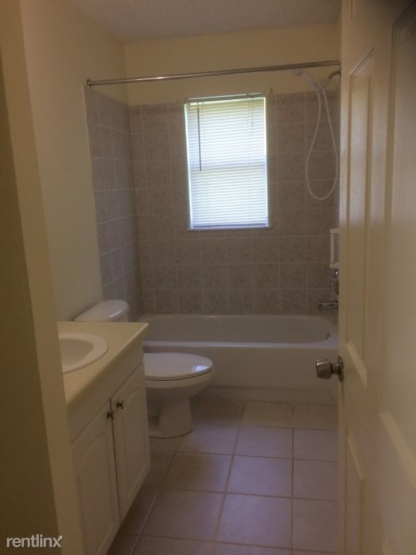Building Photo - 2 br, 2 bath House - 12066 Gulfstream Blvd
