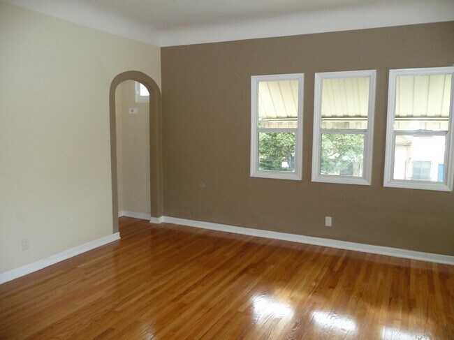 Foto del edificio - 540 N Spaulding Ave