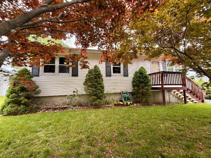 Primary Photo - 65 Drew Ave