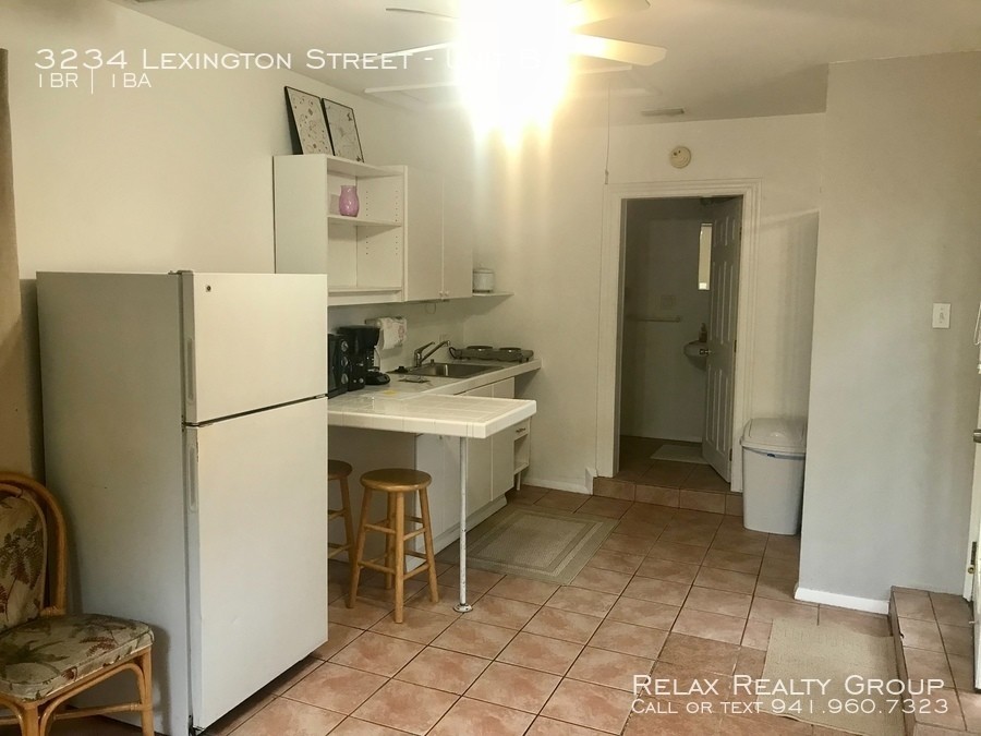 Foto del edificio - 3234 Lexington St