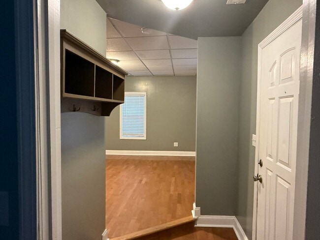 Building Photo - Very nice home located in the Tree Streets - Walking distance to ETSU!