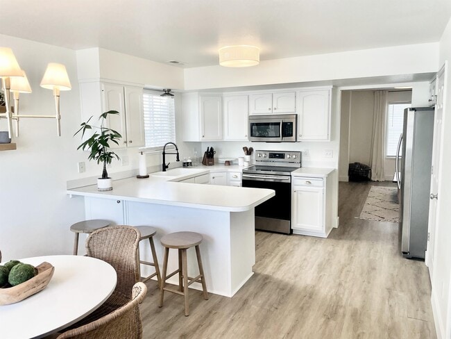 Building Photo - 6157 S 1275 E