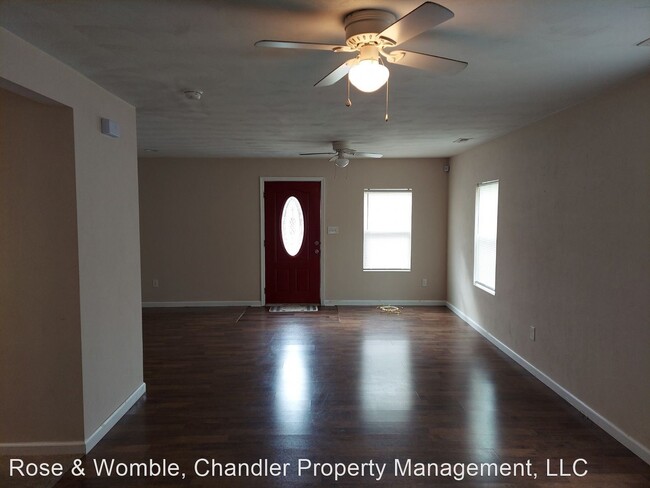 Foto del edificio - 3 br, 2 bath House - 1304 Clary's Drive