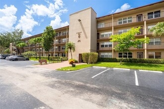 Building Photo - 13255 SW 9th Ct