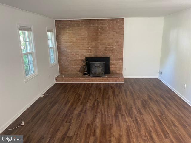 Foto del edificio - 7720 Hayfield Rd