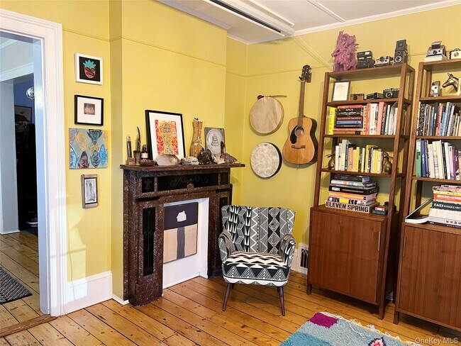 Foto del edificio - 369 Verplanck Ave