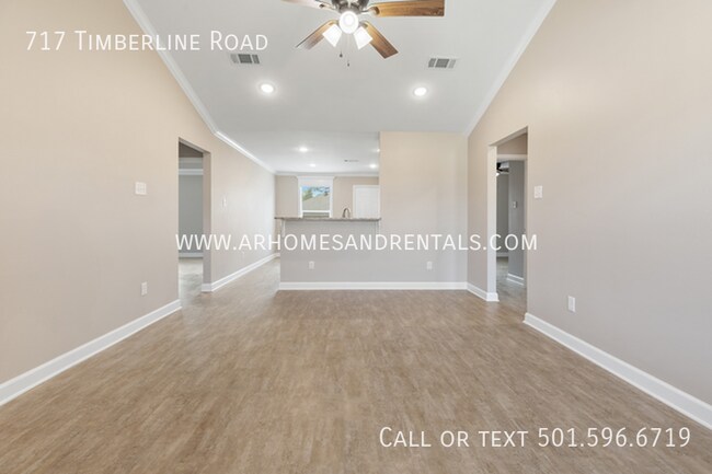 Building Photo - 717 Timberline Rd