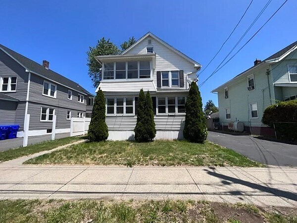 Primary Photo - 111 Ardmore St