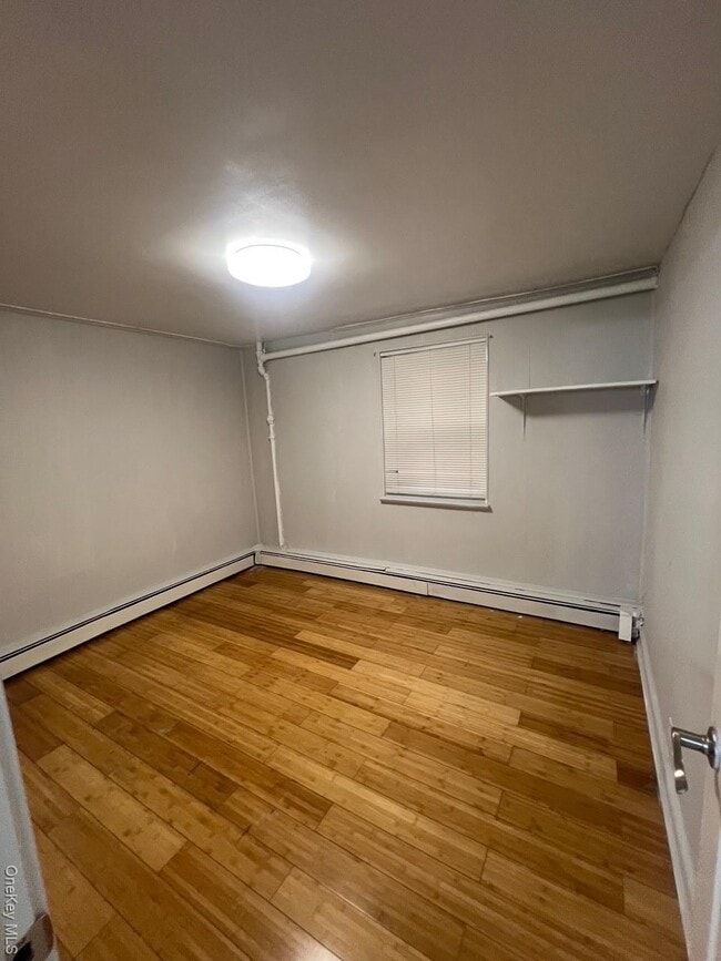 Foto del edificio - 2532 Fenton Ave