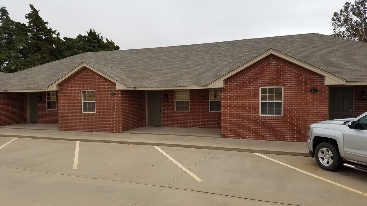 Foto principal - 1314 N Washington Ave