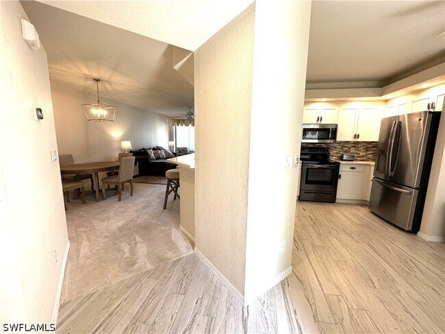 Foto del edificio - 6816 Satinleaf Rd S
