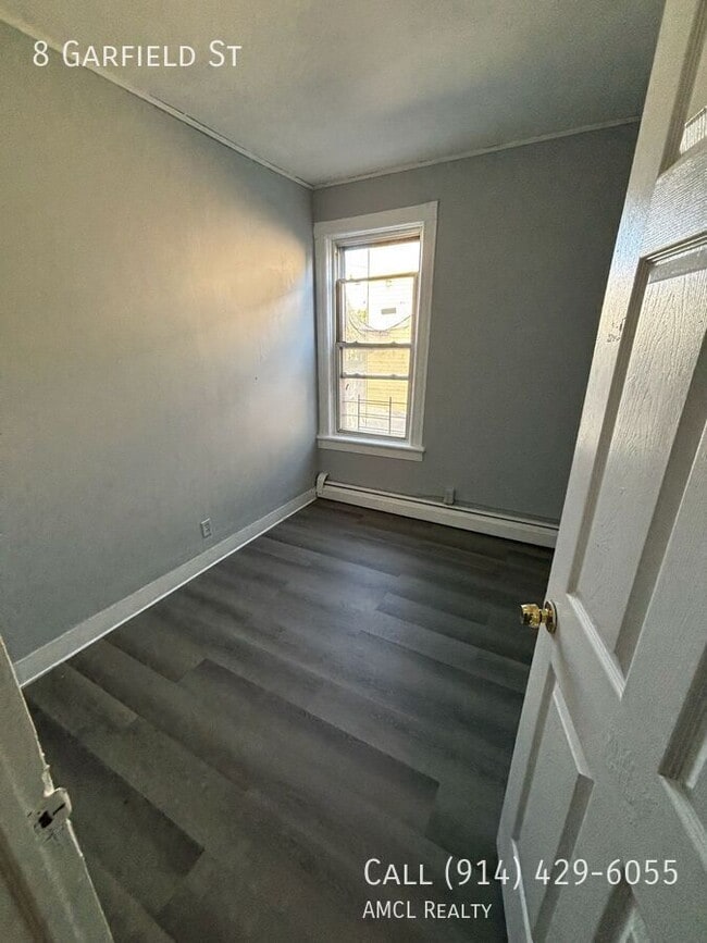 Photo - 8 Garfield St Apartment