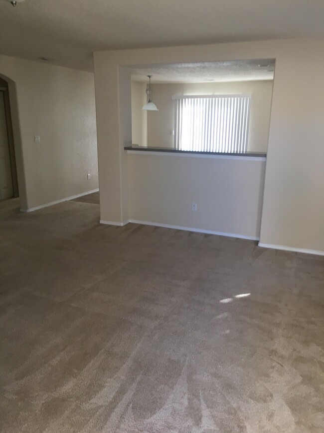 Building Photo - 9604 Mogollon Drive NW