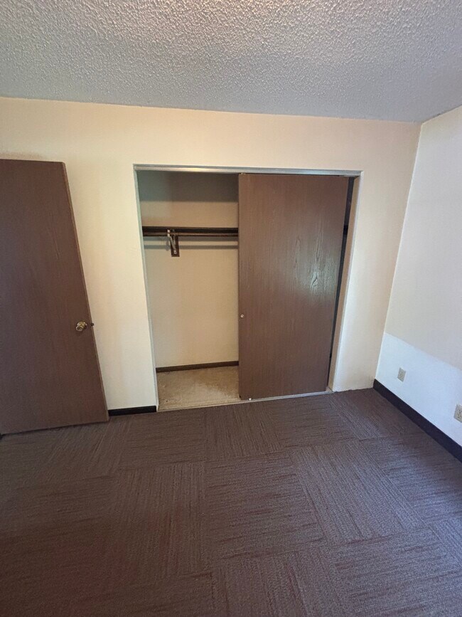 Foto del edificio - 520 24th St N