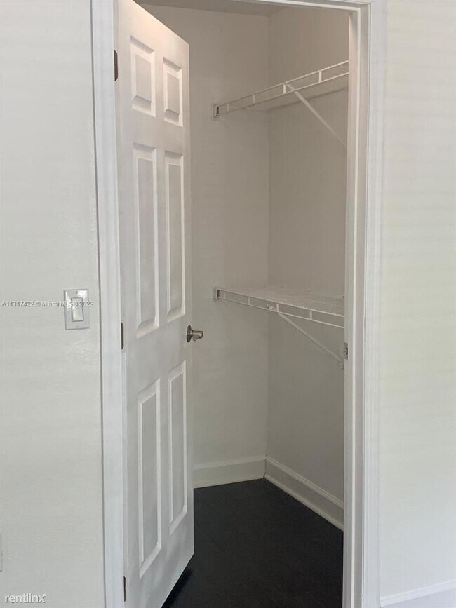 Foto del edificio - 2 br, 1 bath House - 595 Vista Isles Dr Ap...