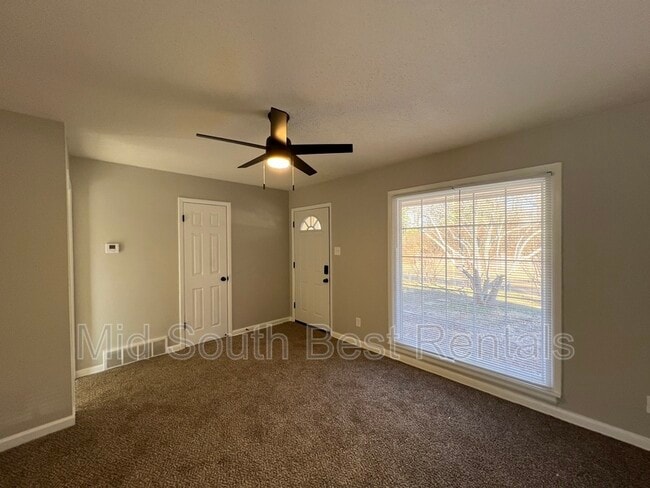 Building Photo - 731 W Raines Rd