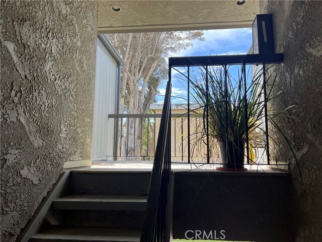 Foto del edificio - 675 W 18th St