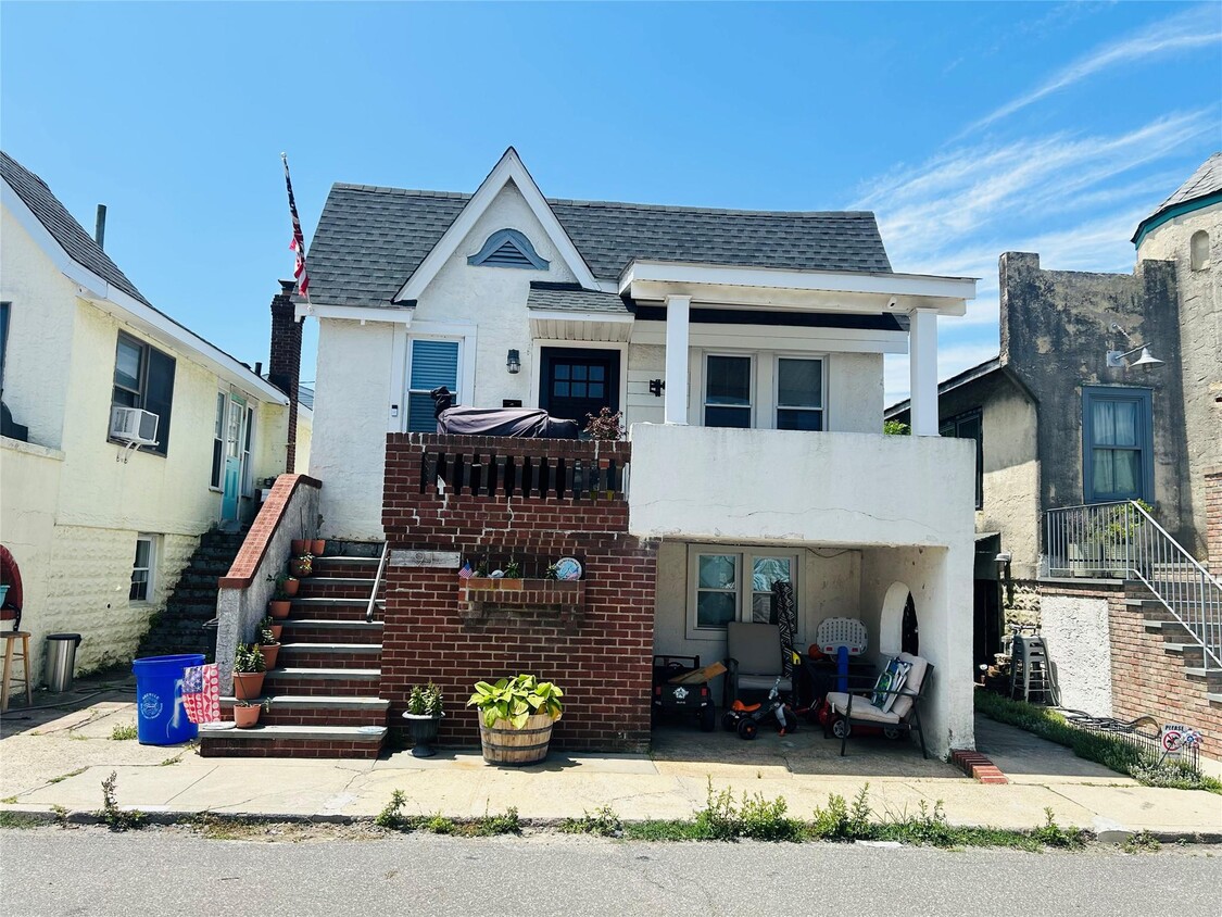 Primary Photo - 91 Florida St