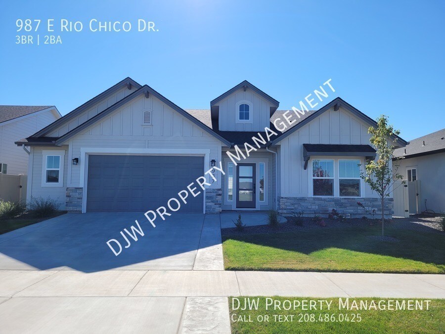 Primary Photo - Gorgeous Home in Highly Desire Kuna!