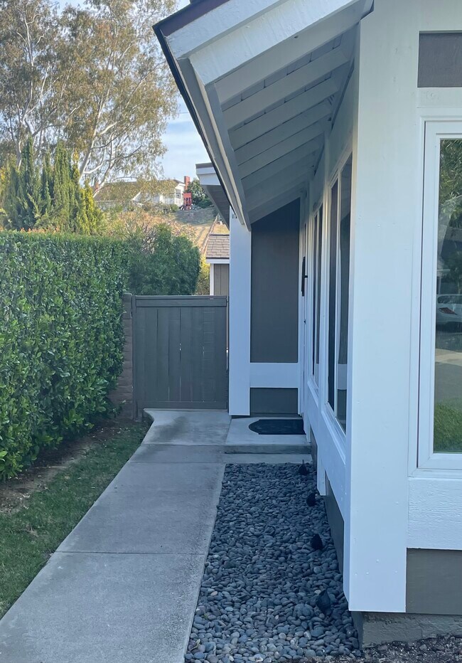 Foto del edificio - 25872 Tree Top Rd