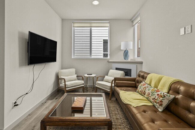 Foto del edificio - 5210b Brooklyn Ave NE