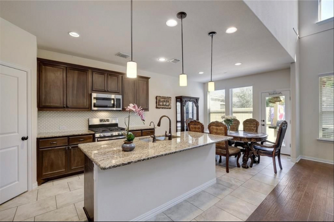 Building Photo - 1694 Oyster Creek