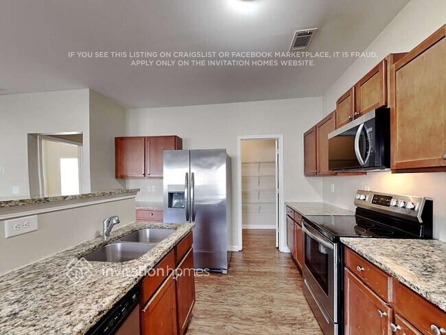 Foto del edificio - 4292 Violet Way Ct