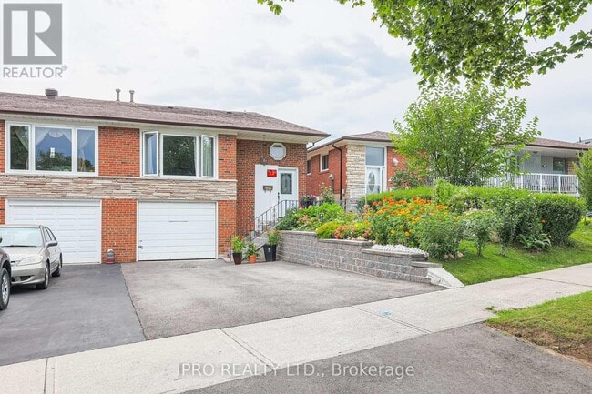 Photo du bâtiment - 52 Dellbrook Crescent