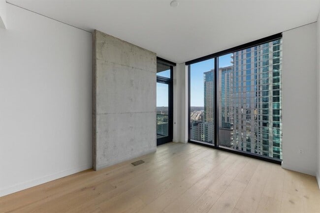 Foto del edificio - 610 Davis St