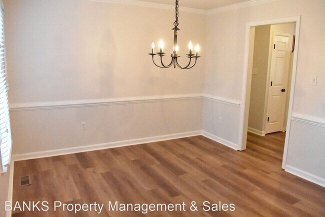 Building Photo - 4 br, 2.5 bath House - 11709 New Bond St