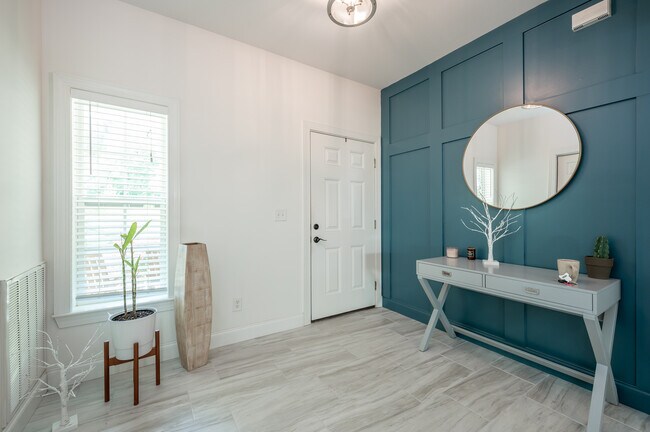 Foto del edificio - 19 Lynnbrook Way