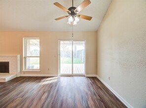 Building Photo - 3307 E Heatherock Cir
