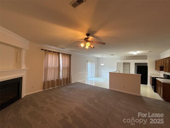 Foto del edificio - 2807 Forest Grove Ct