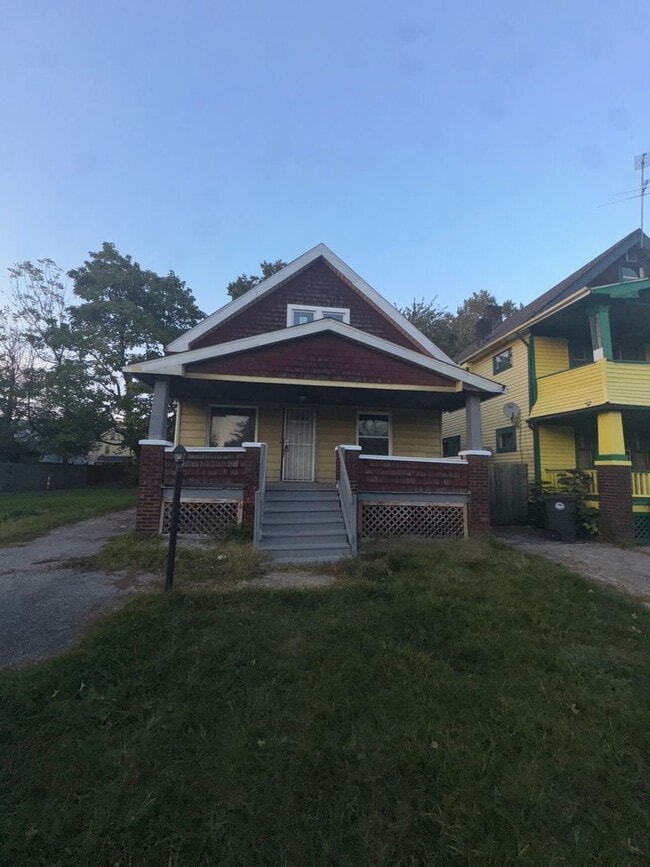 Building Photo - Charming 2-Bedroom Property in Prime Locat...